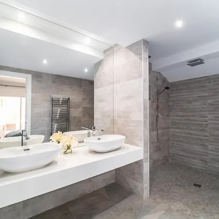 Apartment Bright New In Puente Marbella