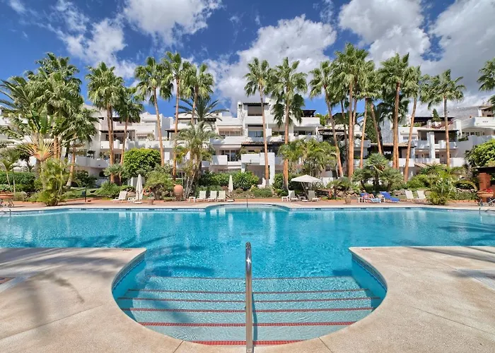 Bright New In Puente Apartment Marbella