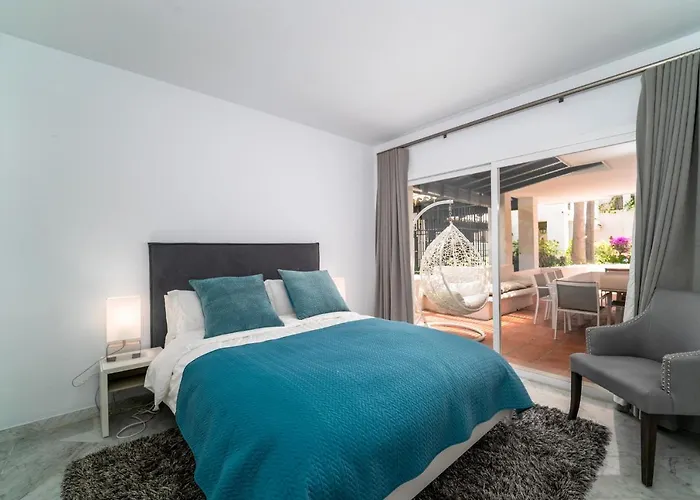 Bright New In Puente Apartment Marbella