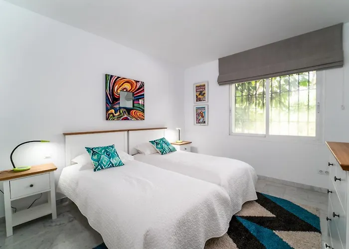 Bright New In Puente Marbella