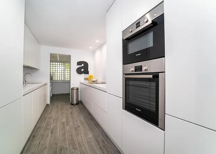 Bright New In Puente